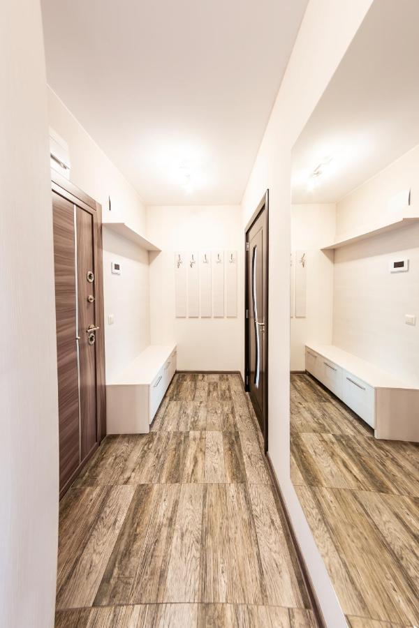 Bright 1Bdr Apartment With A Balcony София Екстериор снимка